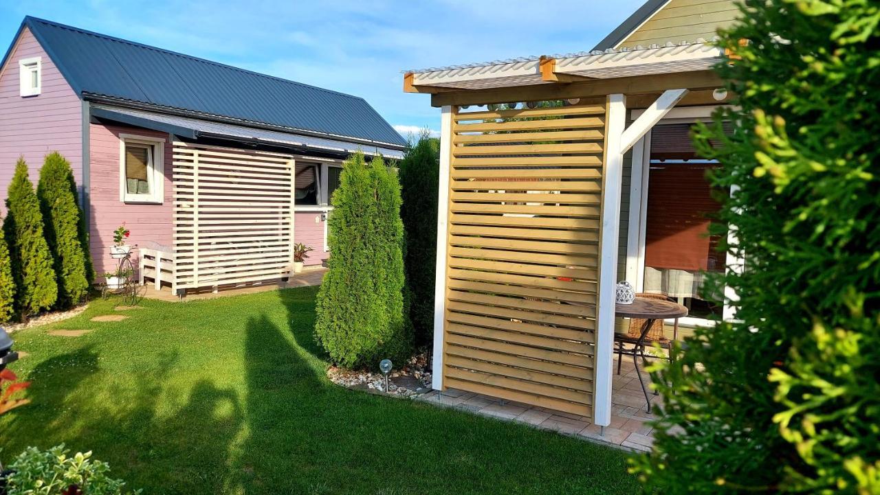 Tiny House Lavender Villa Podturen Buitenkant foto