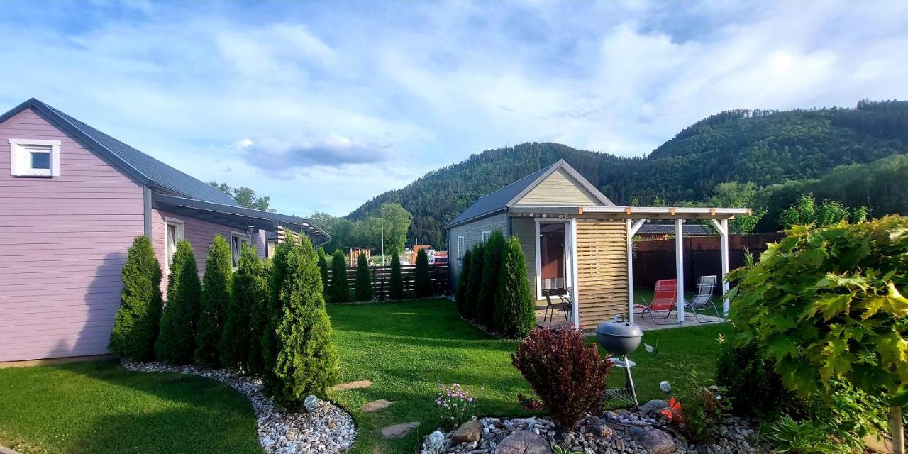 Tiny House Lavender Villa Podturen Buitenkant foto