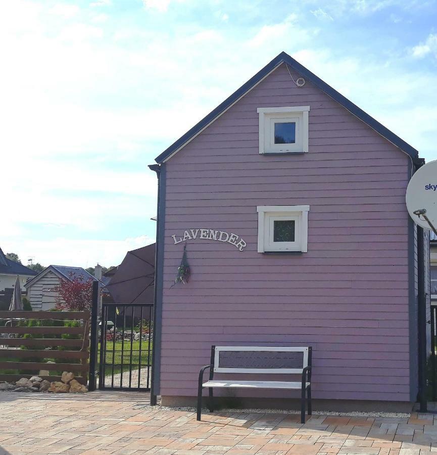 Tiny House Lavender Villa Podturen Buitenkant foto
